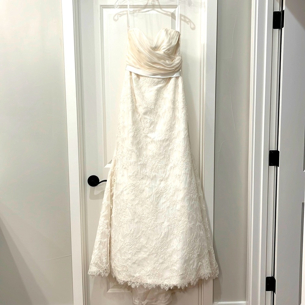 Astrid + Mercedes Divine Wedding Dress